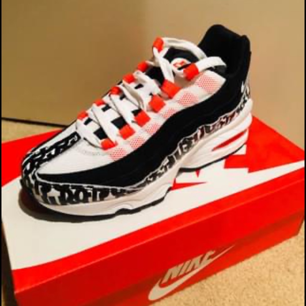 Youth Nike Air Max ‘95 size 3.5